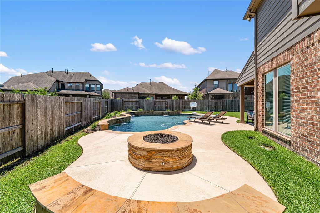 19823 Taylor Cove Court