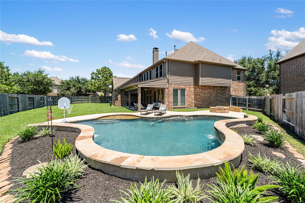 19823 Taylor Cove Court