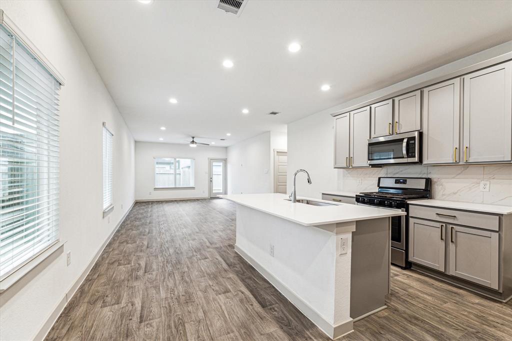 3004 Ludgate Hill Lane