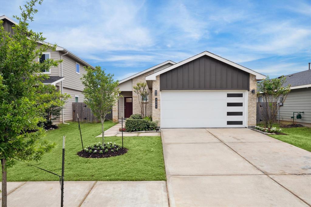 3004 Ludgate Hill Lane