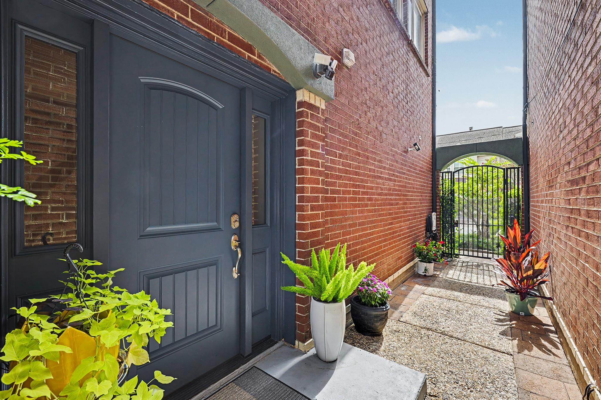 3612 Mulberry Street