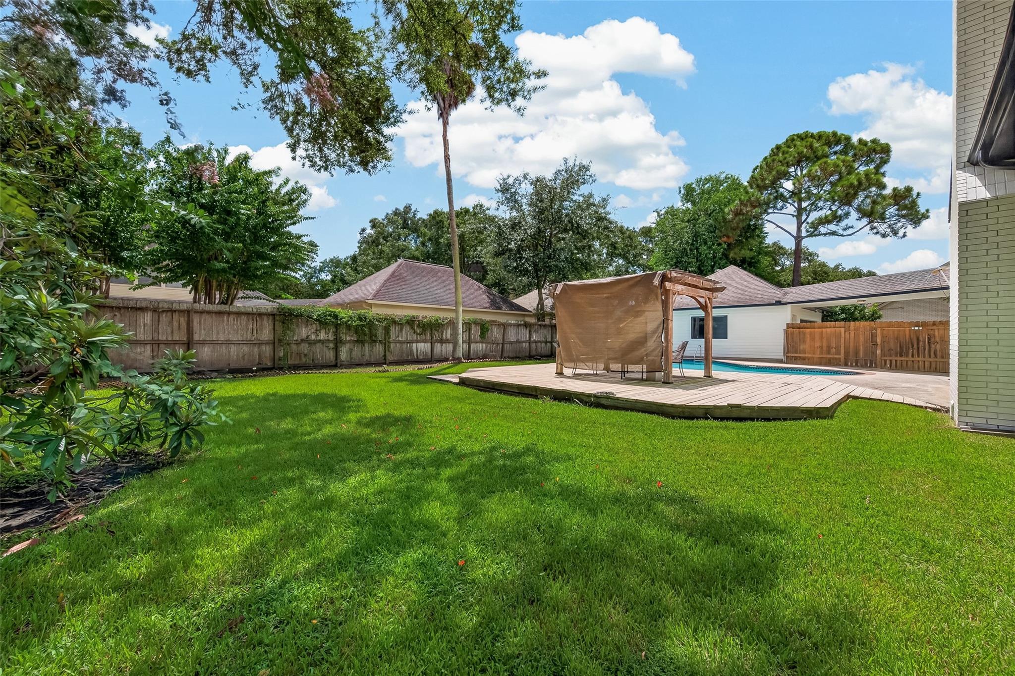 15714 Sylvan Lake Drive