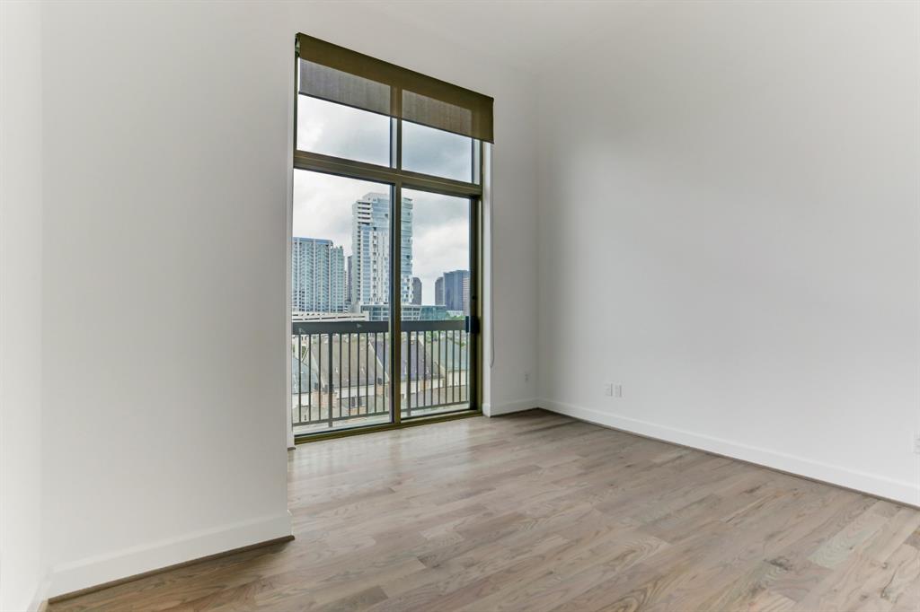 2211 Briarglen Drive # 812