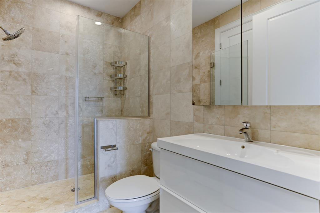 2211 Briarglen Drive # 812