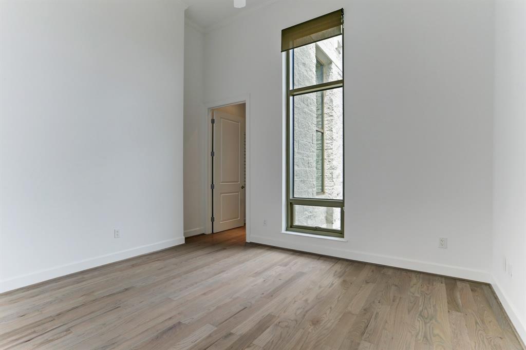 2211 Briarglen Drive # 812