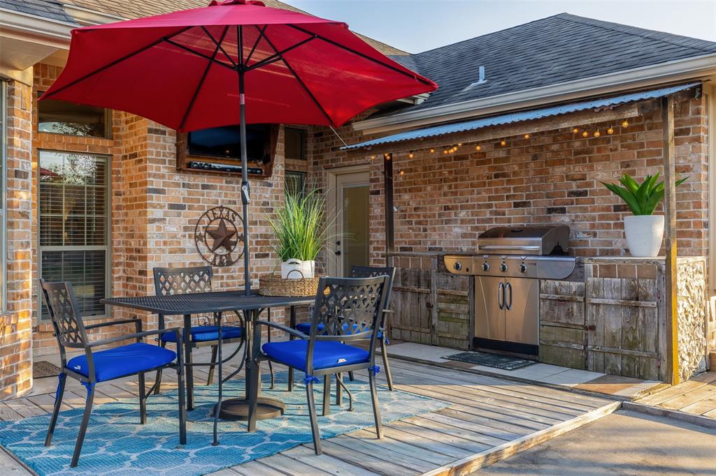 2220 Carlisle Court