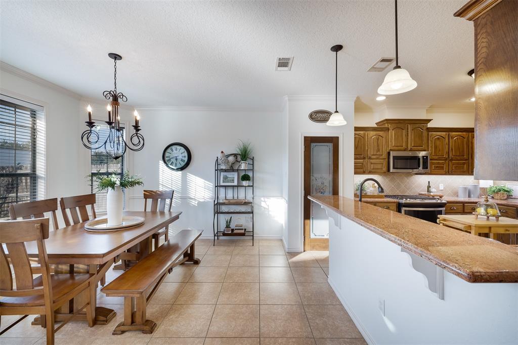 2220 Carlisle Court