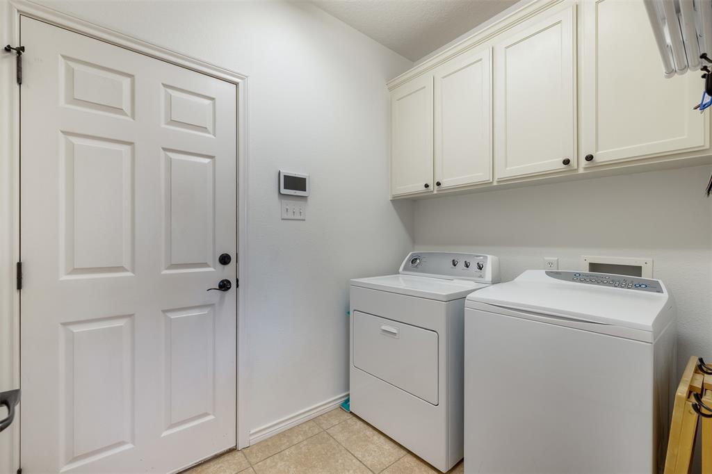 2220 Carlisle Court