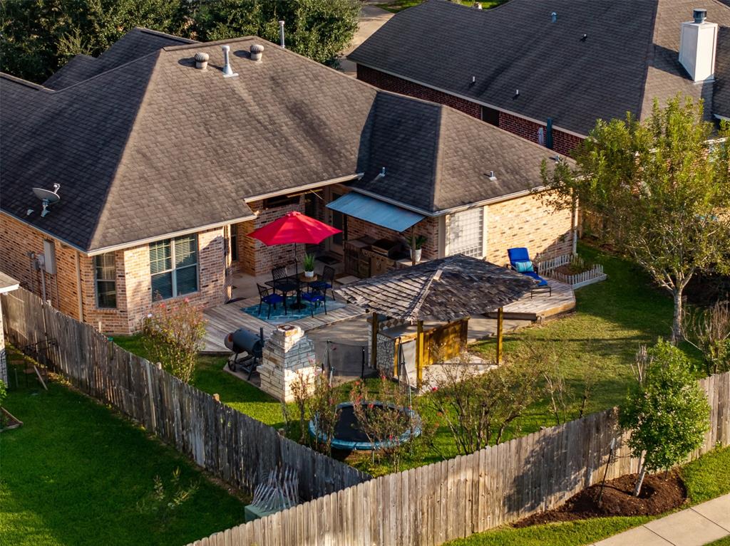 2220 Carlisle Court