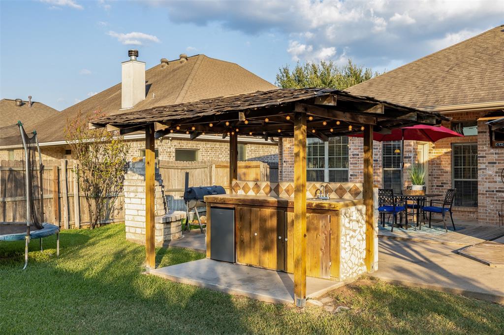 2220 Carlisle Court