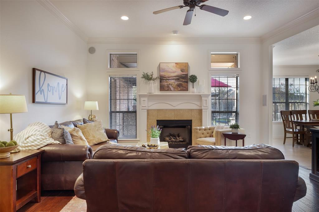2220 Carlisle Court