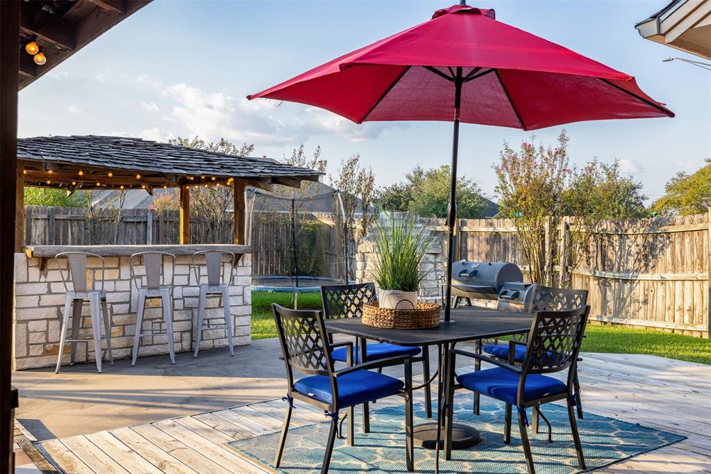 2220 Carlisle Court
