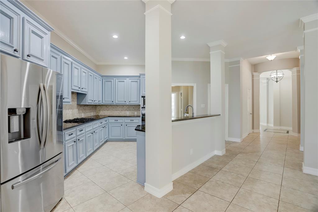 7914 Forest Haven Drive