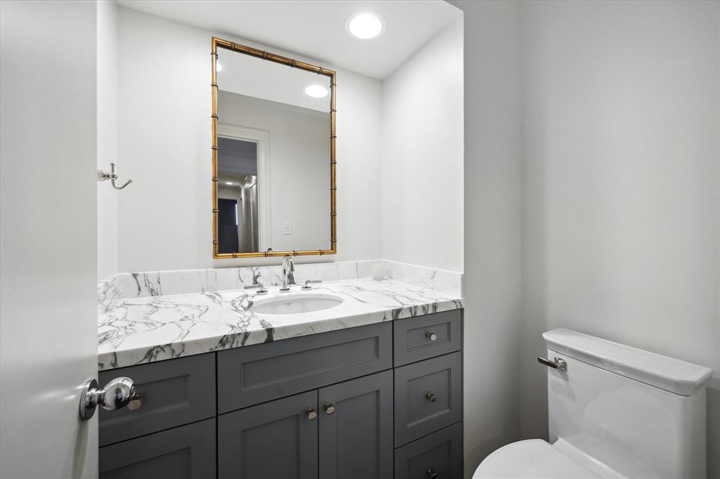 5100 San Felipe Street # 77E