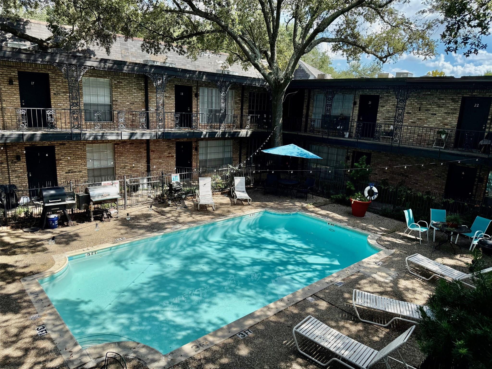 525 Heights Boulevard # 27
