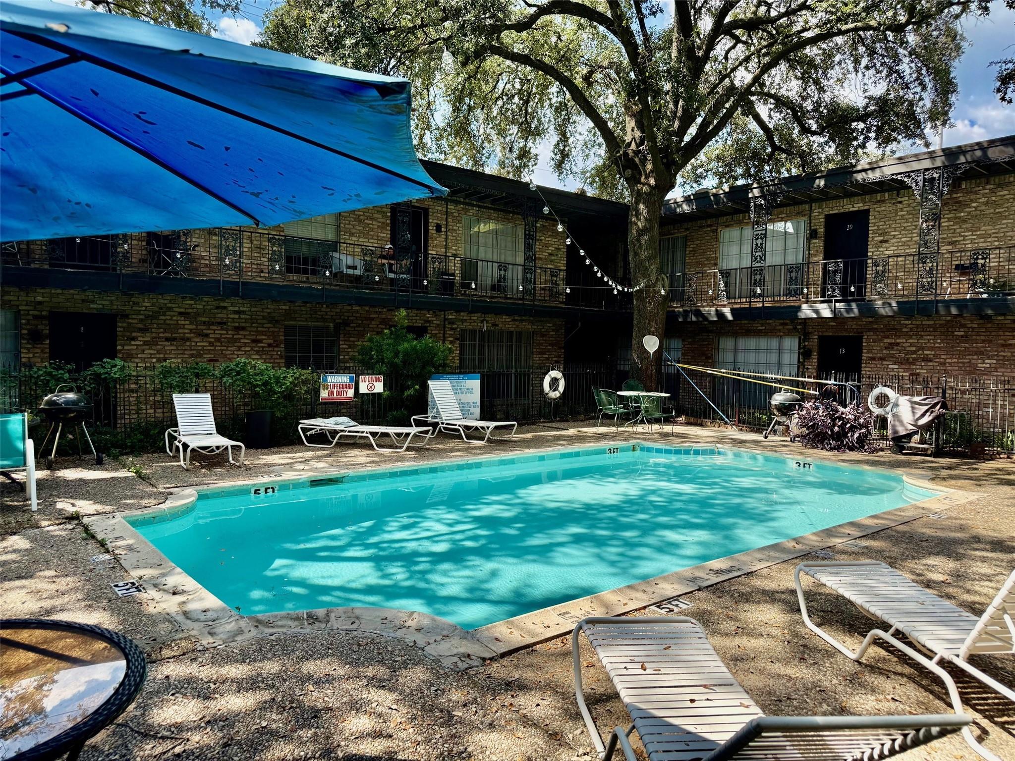 525 Heights Boulevard # 27
