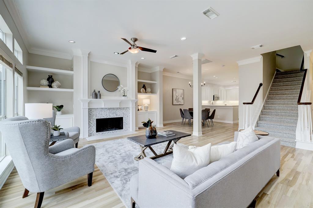 512 W Drew Street