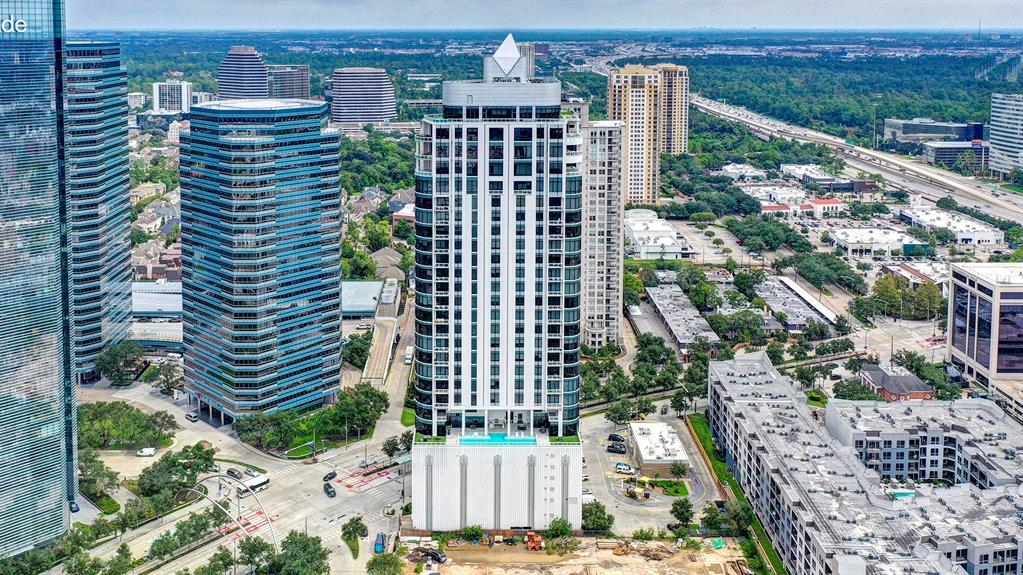 1409 Post Oak Boulevard # 1303