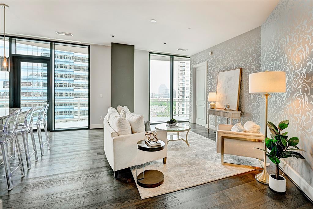 1409 Post Oak Boulevard # 1303