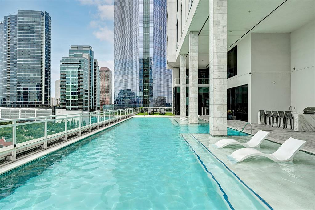 1409 Post Oak Boulevard # 1303