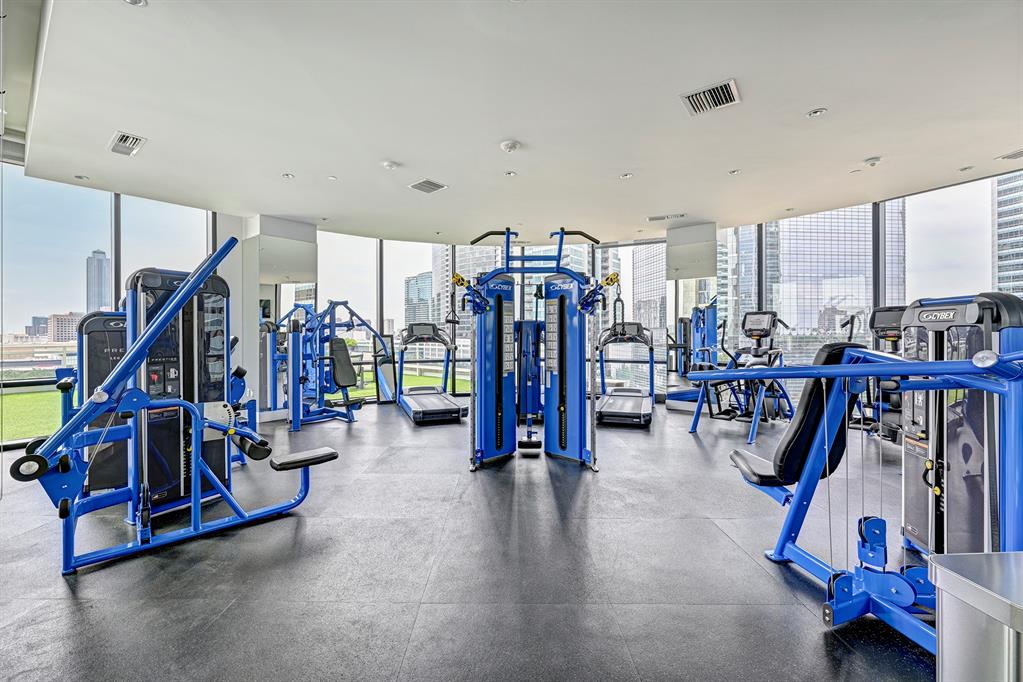 1409 Post Oak Boulevard # 1303