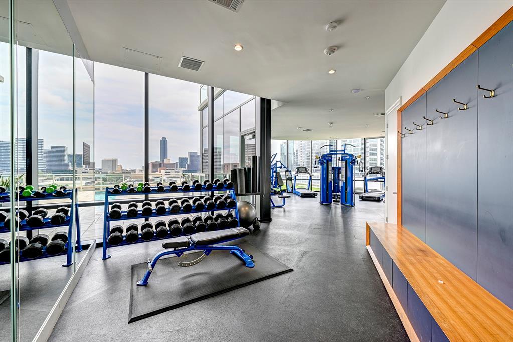 1409 Post Oak Boulevard # 1303