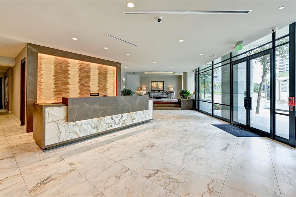 1409 Post Oak Boulevard # 1303