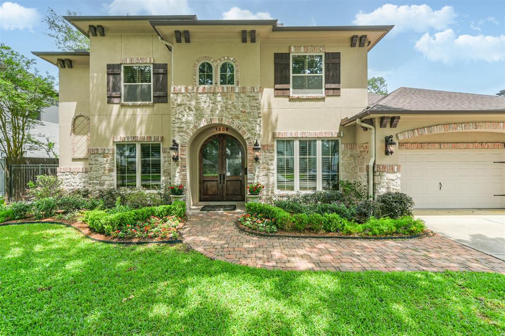 1506 Pine Chase Drive