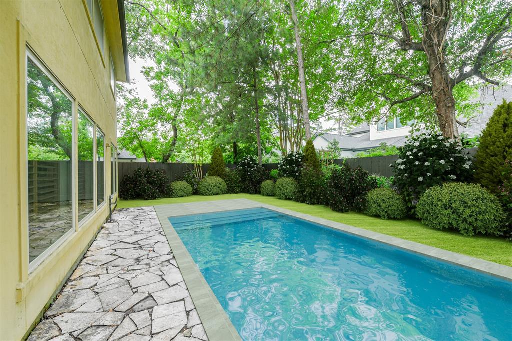 1506 Pine Chase Drive