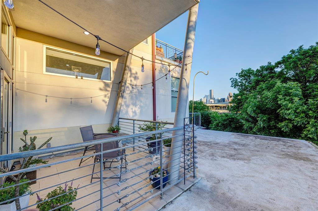102 Quitman Street # 206