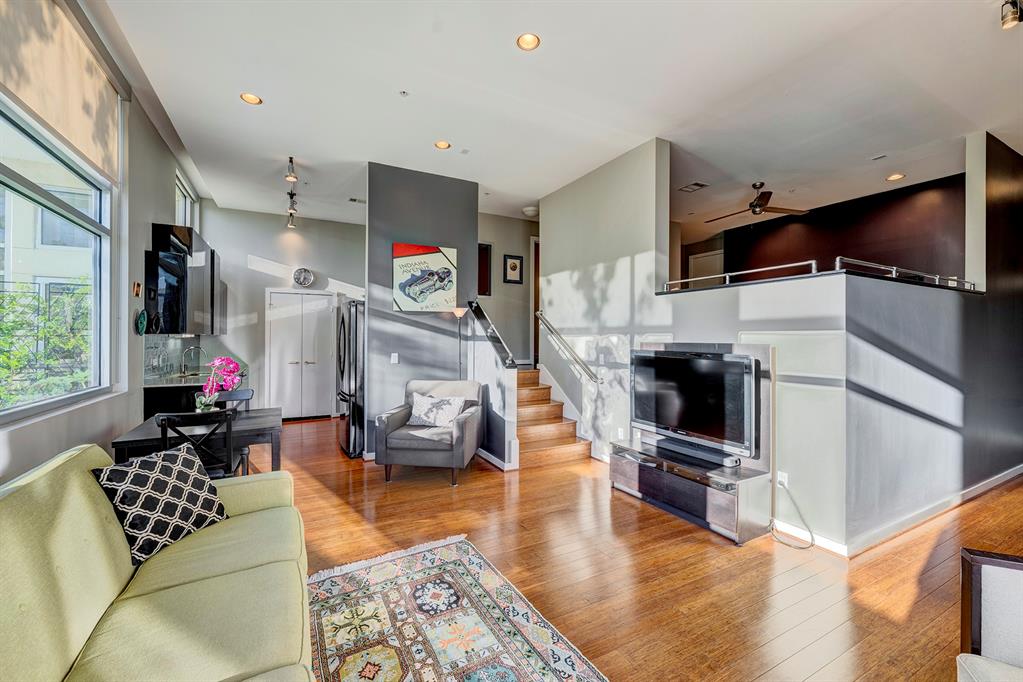 102 Quitman Street # 206