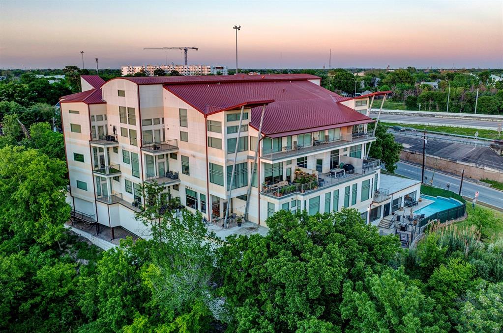 102 Quitman Street # 206