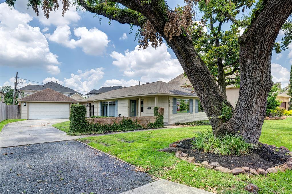 1533 Bayram Drive