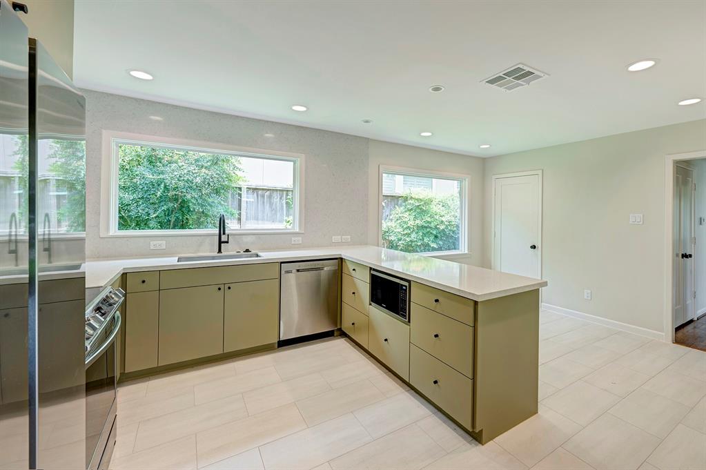 1533 Bayram Drive