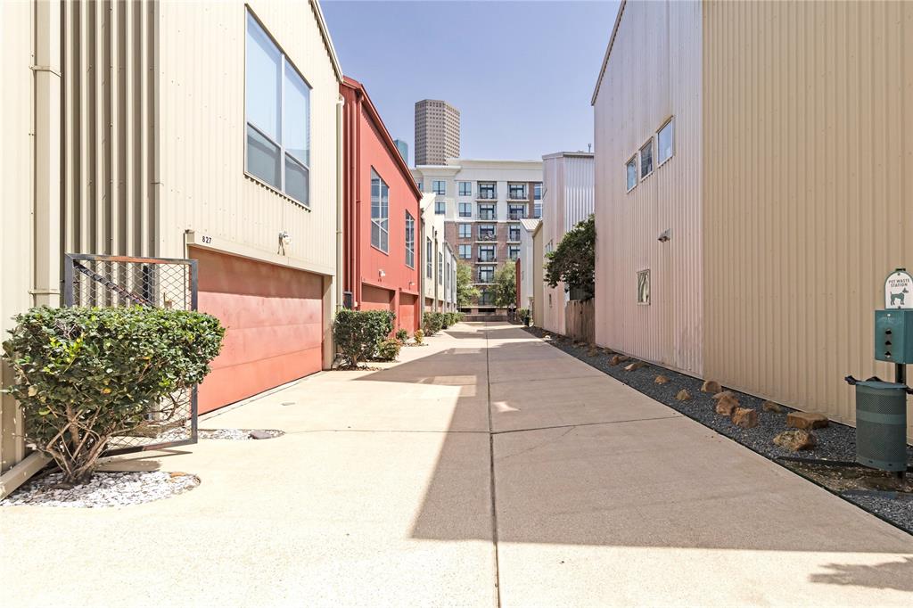 823 Saulnier Street