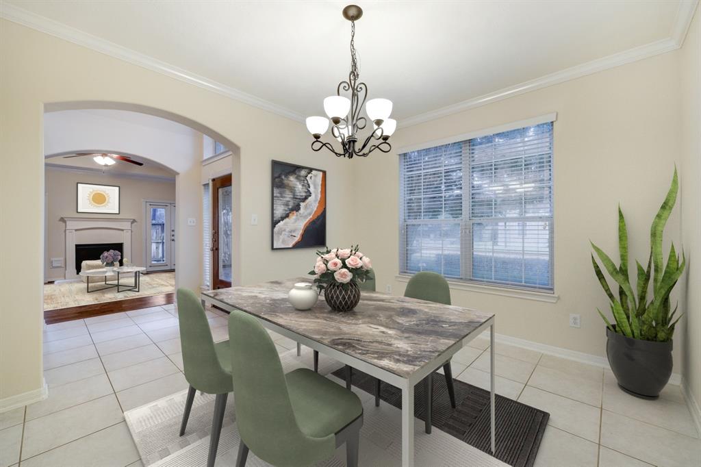 2010 Que Manor Drive