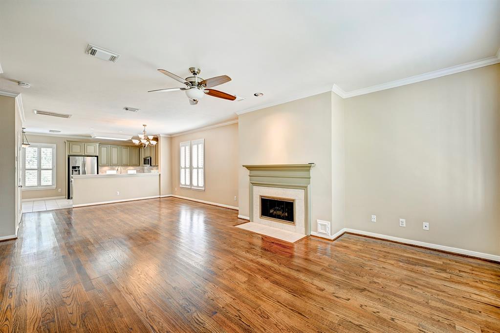 1506 W Webster Street