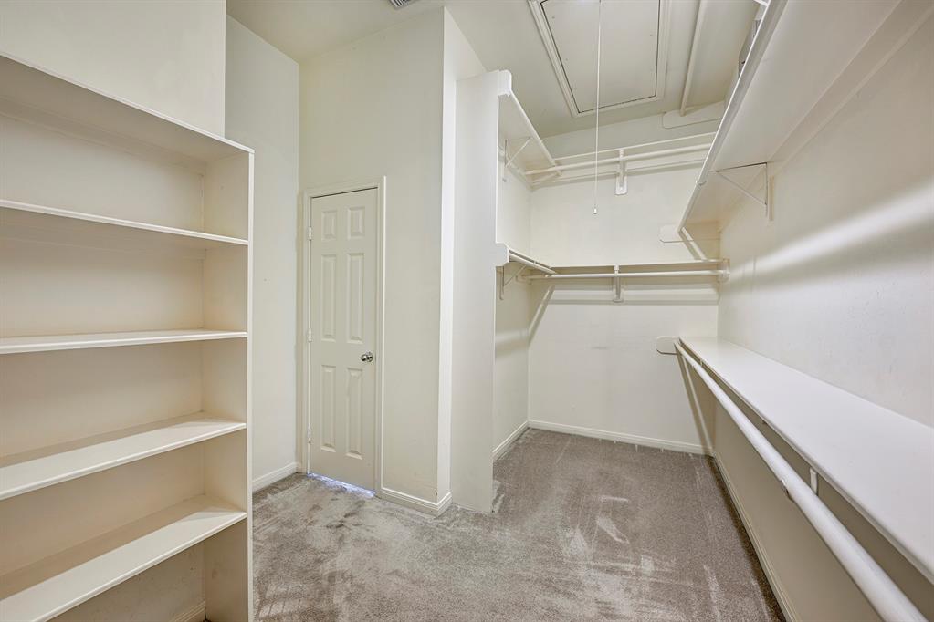 1506 W Webster Street