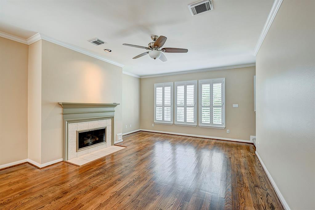 1506 W Webster Street