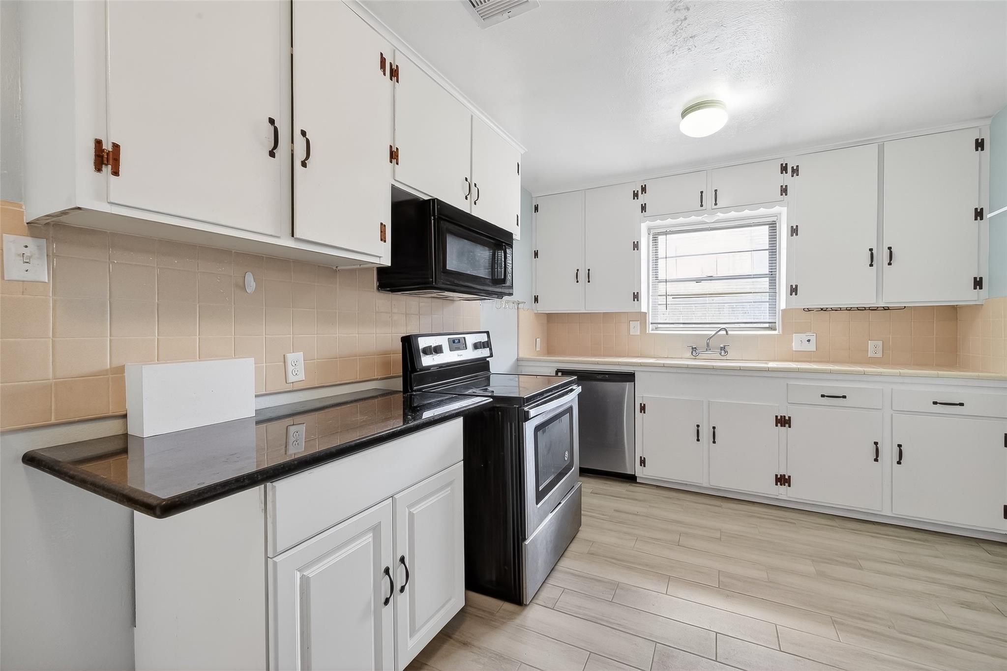 3428 Bradford Street