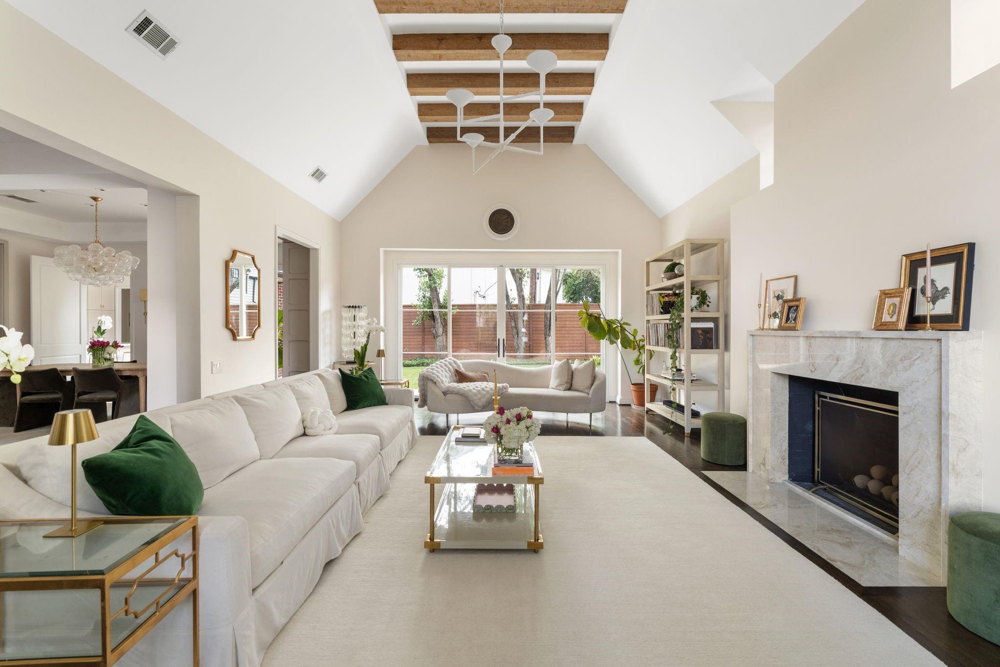 2105 Pelham Drive