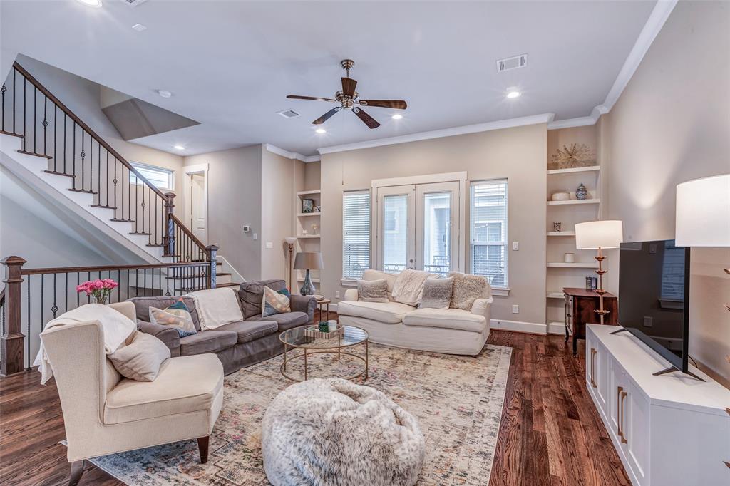 949 W 23rd Street