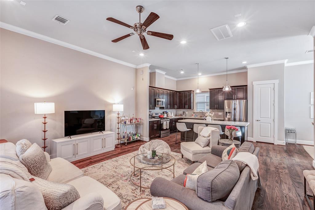 949 W 23rd Street