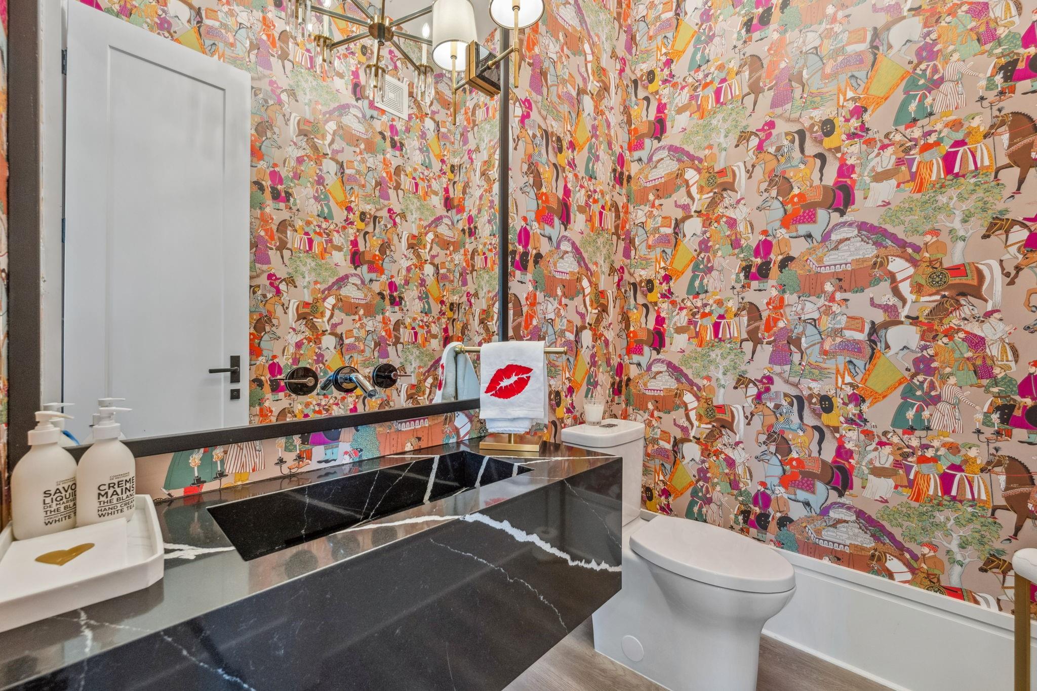 81 Crain Square Boulevard