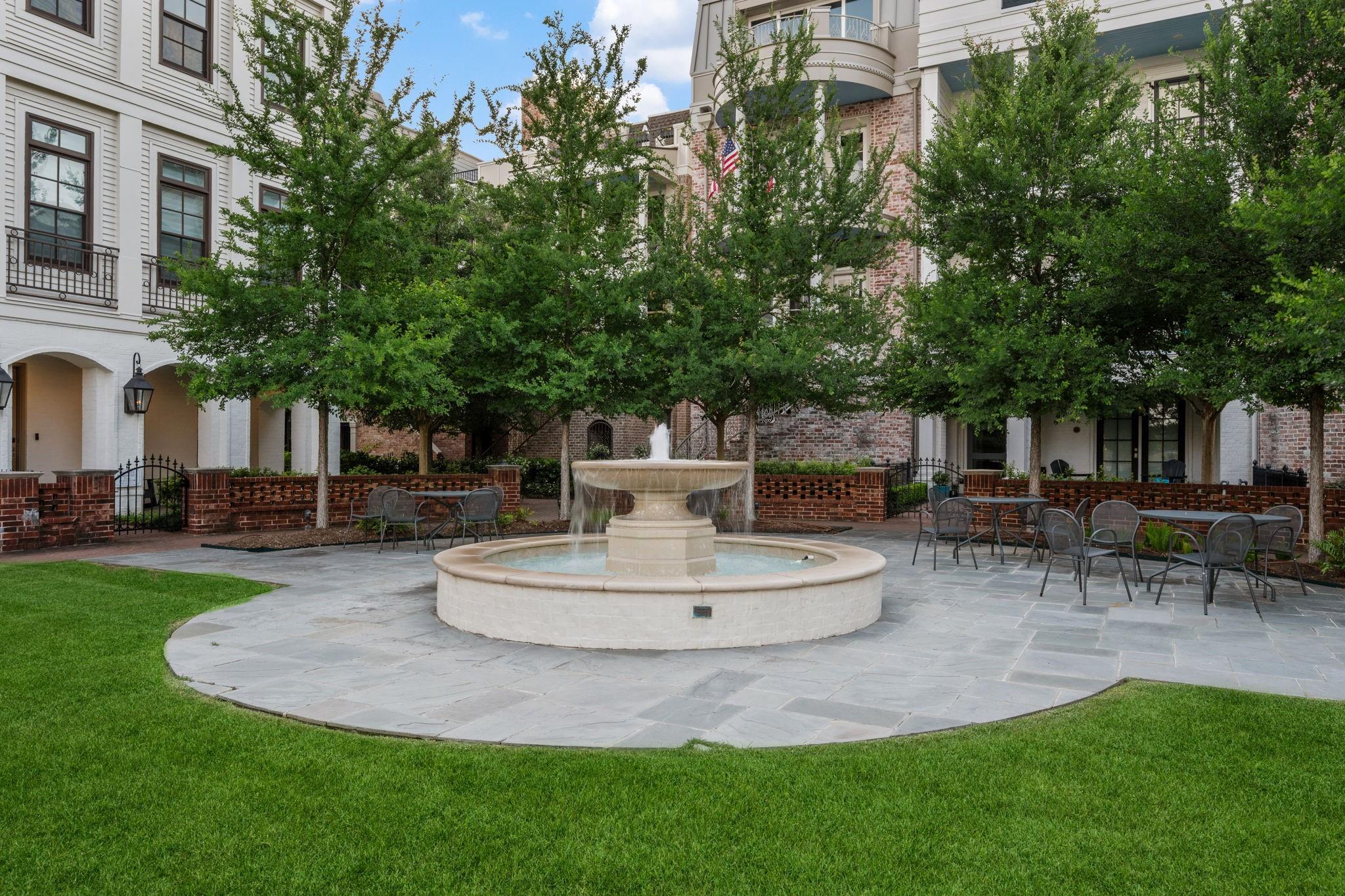 81 Crain Square Boulevard