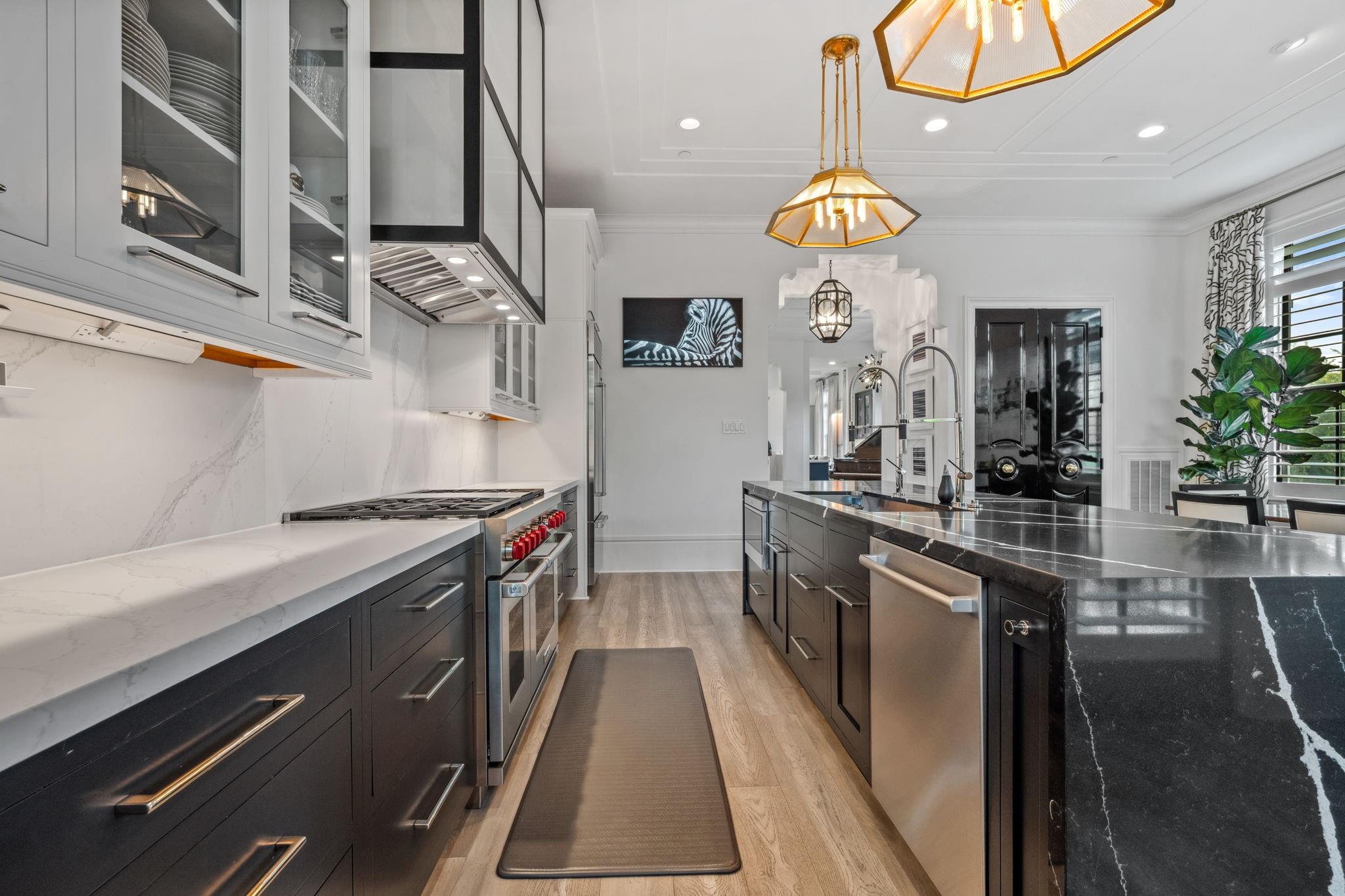 81 Crain Square Boulevard