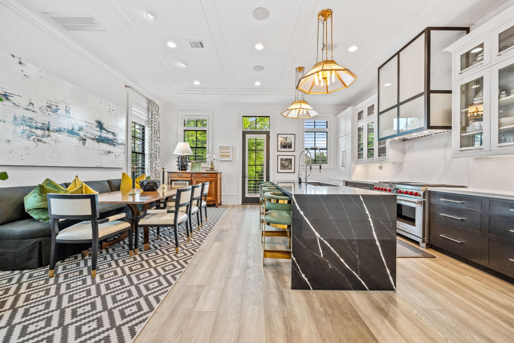 81 Crain Square Boulevard