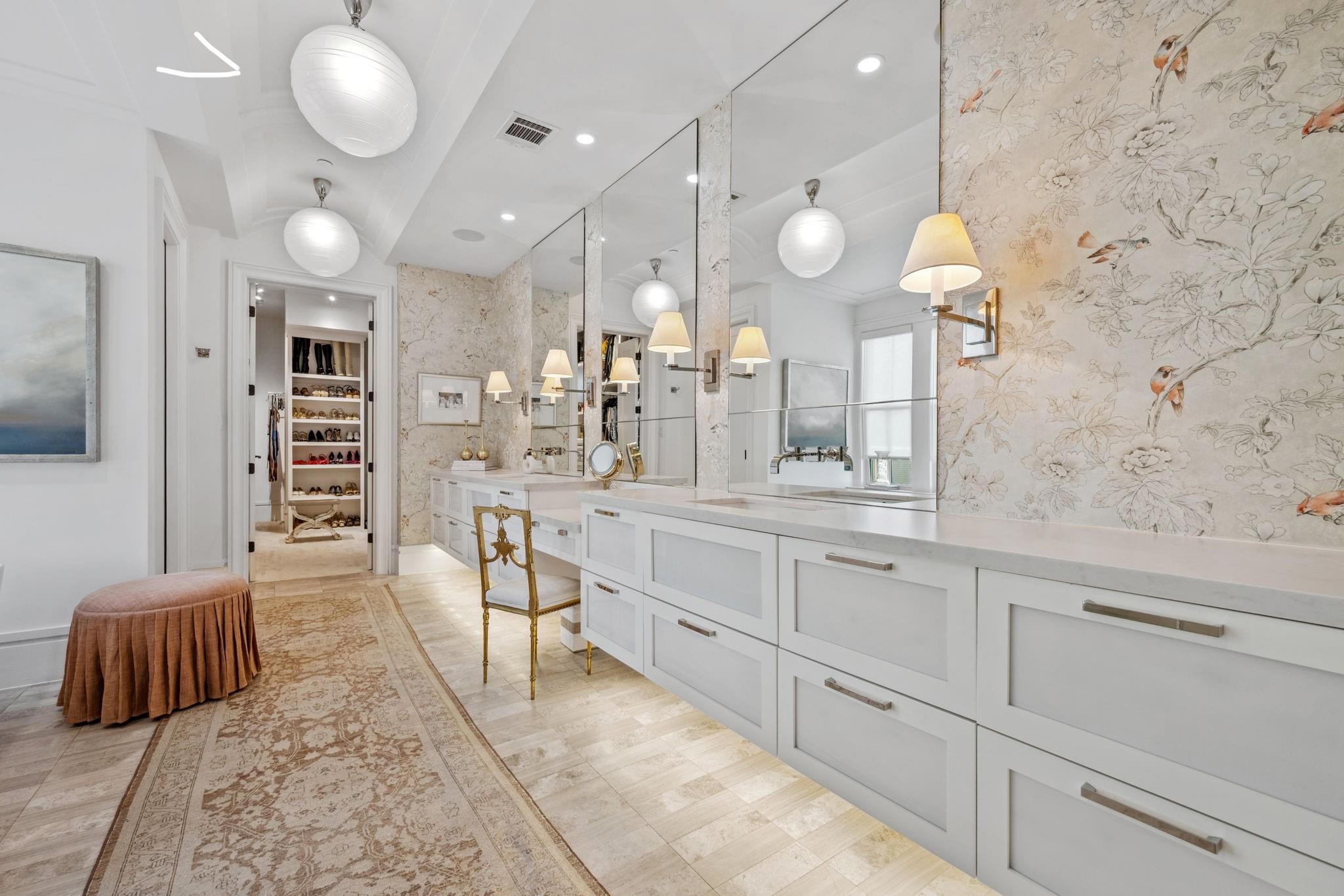 81 Crain Square Boulevard