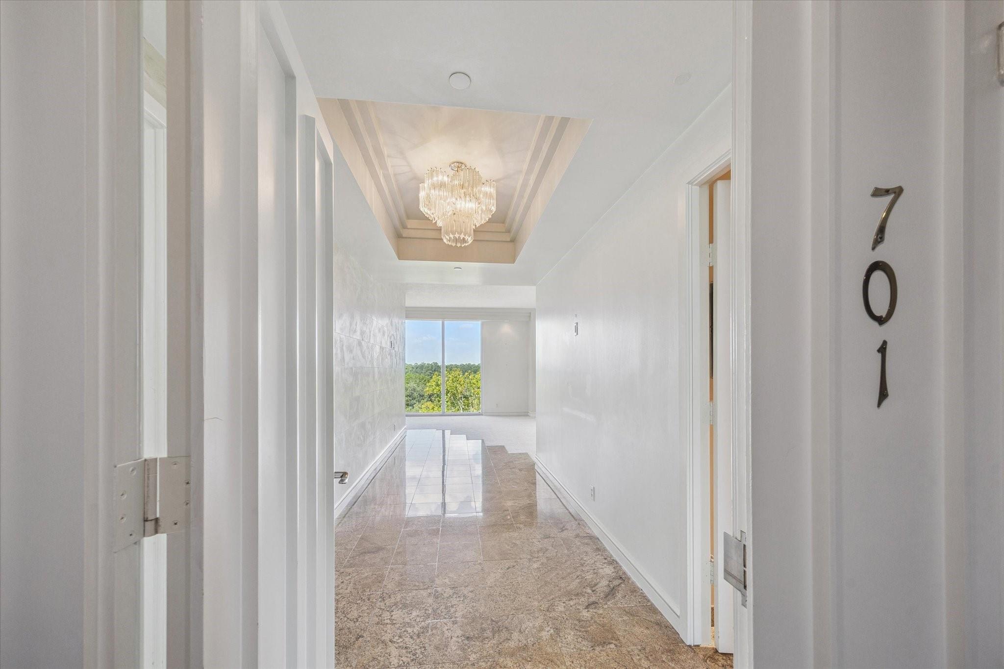 121 N Post Oak Lane # 701