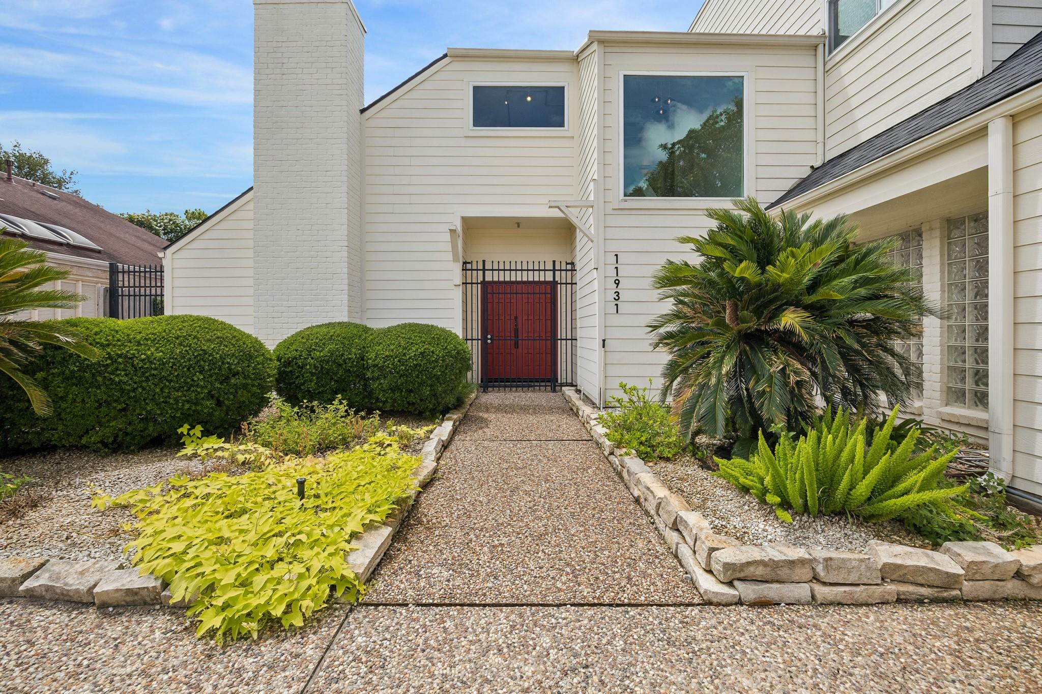11931 Carriage Hill Drive